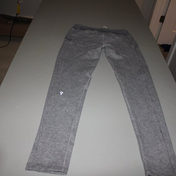 Grey Ivivva Athletic Pants Size 14 - Picture 4 of 5